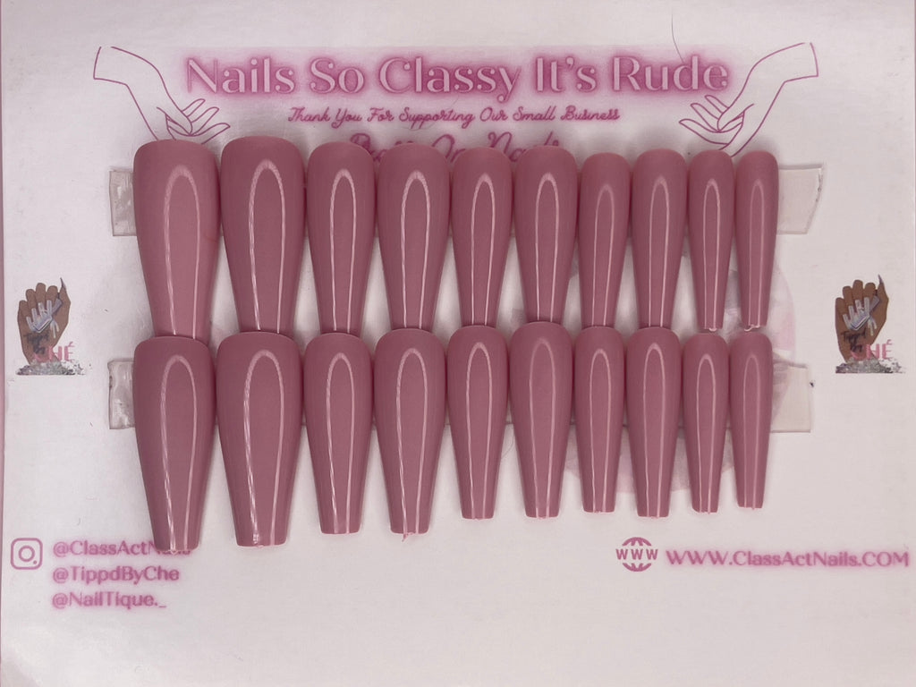Budget Baddie M Coffin Set